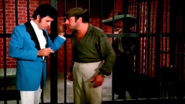 Turist Ömer | Boğa Güreşçisi | Türk Komedi Filmi #türkfilmi #filmizle #türkçefilm