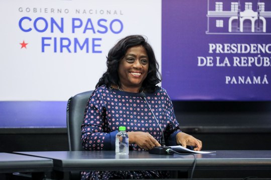 Gobierno aprueba modificaciones al programa de Beca Universal y crea nuevas iniciativas educativas