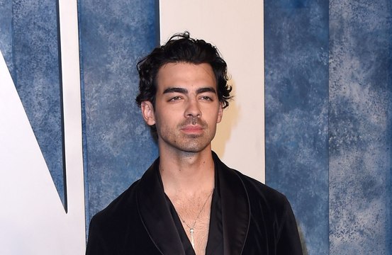 La canción 'Only Love' de Joe Jonas fue pensada originalmente para ser un tema de los Jonas Brothers