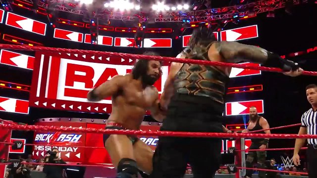 FULL MATCH_ Reigns, Strowman _ Lashley vs. Owens, Zayn _ Mahal_ Raw, April 30, 2018