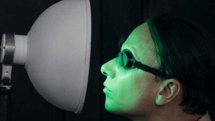 La Fabrique du mensonge Bande-annonce VO STFR