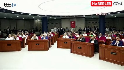 Скачать видео: Balıkesir Su ve Kanalizasyon İdaresi, 60 Liraya Mal Ettiği Suyu Vatandaşa 36 Liradan Ulaştıracak