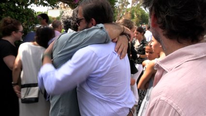 Antonio Matos recibe el pésame tras el fallecimiento de Caritina Goyanes