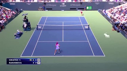 US Open - Swiatek se qualifie face à Rakhimova