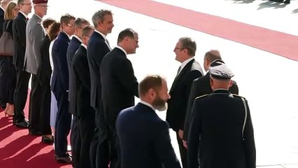 Keir Starmer arrives at German chancellery