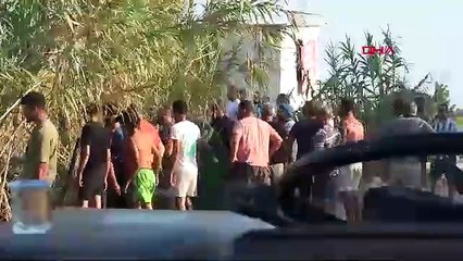 Antalya'da ilginç olay: Tur teknesi gitmeyince iskeleyi söktüler