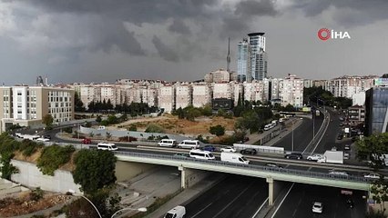 İstanbul’un üzerini 'Kara Bulut'lar kapladı
