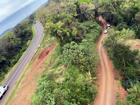 Mulher é trancada no porta-malas de carro durante assalto em Chapecó