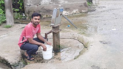 राजस्थान में यहां हैंडपंप से अपने आप निकलने लगा पानी
