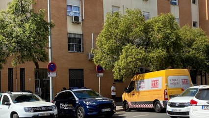 Un hombre mata a cuchilladas a su esposa en Sevilla