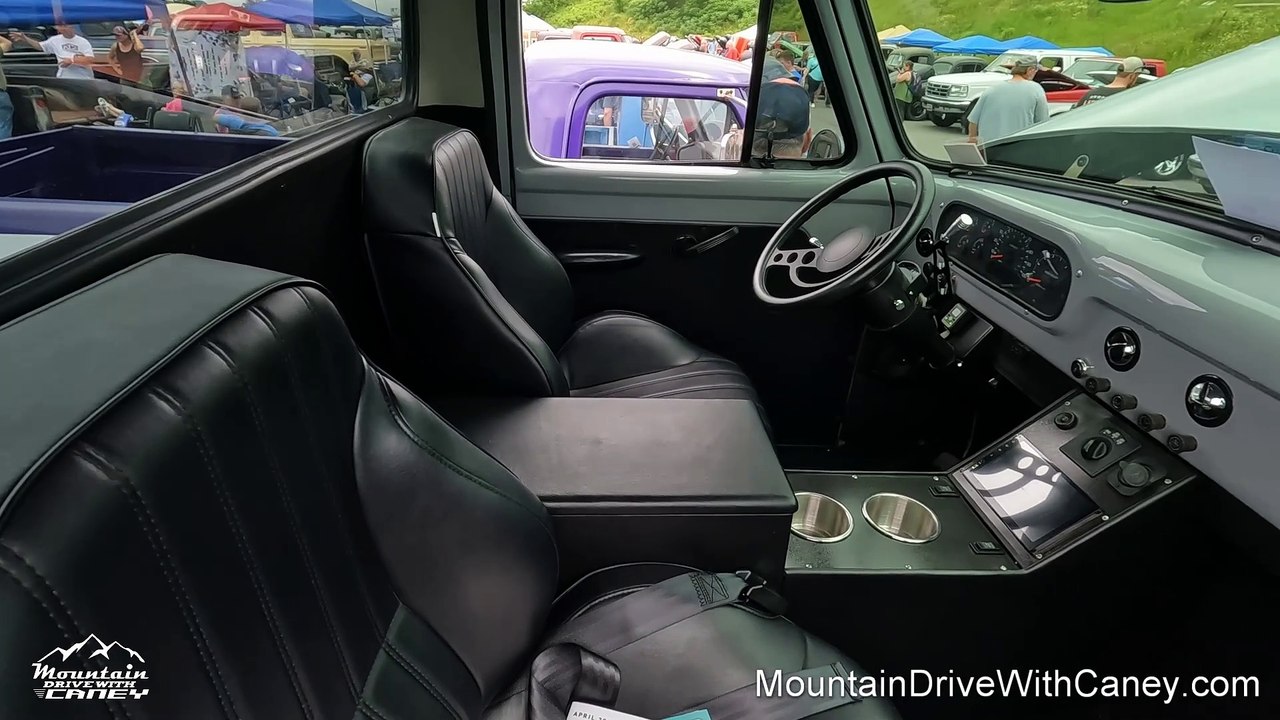 1953 Ford F100 Pickup Truck Full Video https://dai.ly/x94r64a