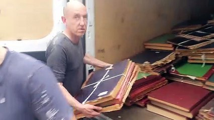 Abergavenny Chronicle and Brecon Beacon bound volumes arrive in Ross