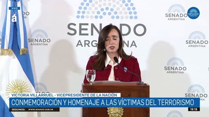 Reprimen jubilados en las inmediaciones del Congreso