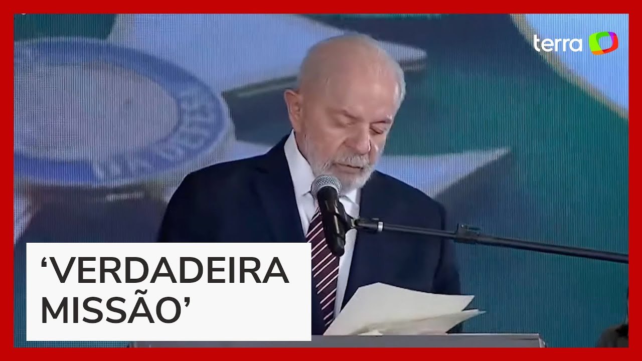 ‘Forças Armadas devem servir à nação e não a ideologias ou pretensões políticas', diz Lula