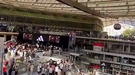 【KOROLL安全】新しいルーブル美術館を訪ねて