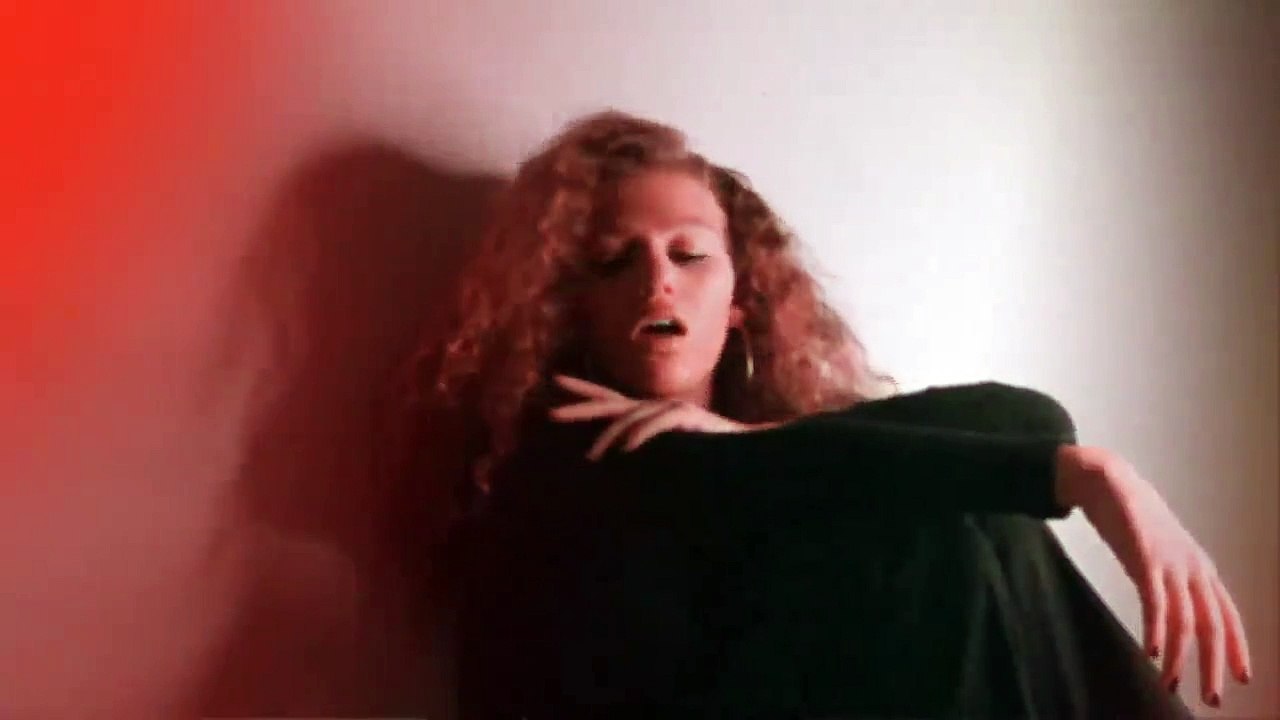 Elyanna - انت ايه (Enta Eih) cover by Nancy Ajram