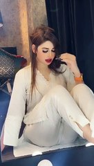 #realmadrid: 14 billion views - #labcreativo: 934