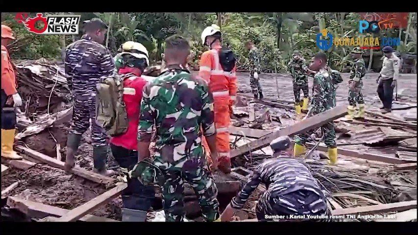 GERAK CEPAT TNI AL DAN TIM SAR GABUNGAN EVAKUASI KORBAN BANJIR BANDANG DI TERNATE