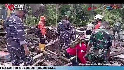 Gerak Cepat, TNI AL Dan Tim SAR Gabungan Evakuasi Korban Banjir Bandang Di Ternate