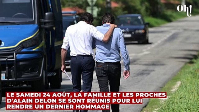 Alain Delon : cette phrase de son fils Anthony pendant ses obsèques qui en dit long