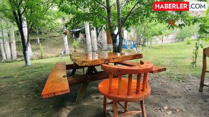 Ahşap Oyma Sanatıyla Oluşturulan Eşsiz Bahçe