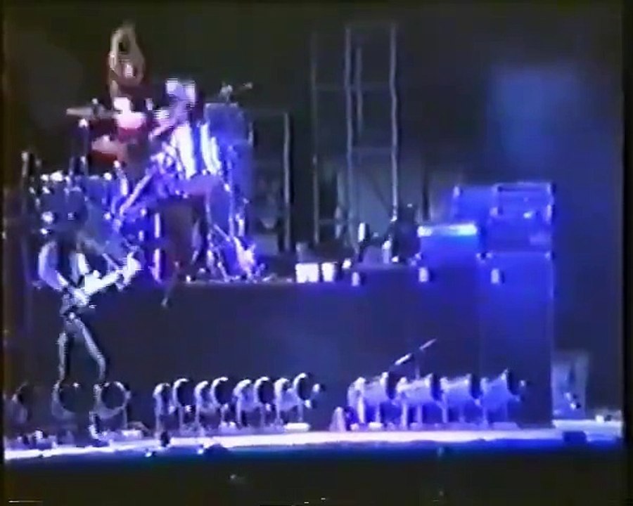 Danzig - Killer Wolf/Am I Demon -  Giessen 1991 -  Bizarre Festival