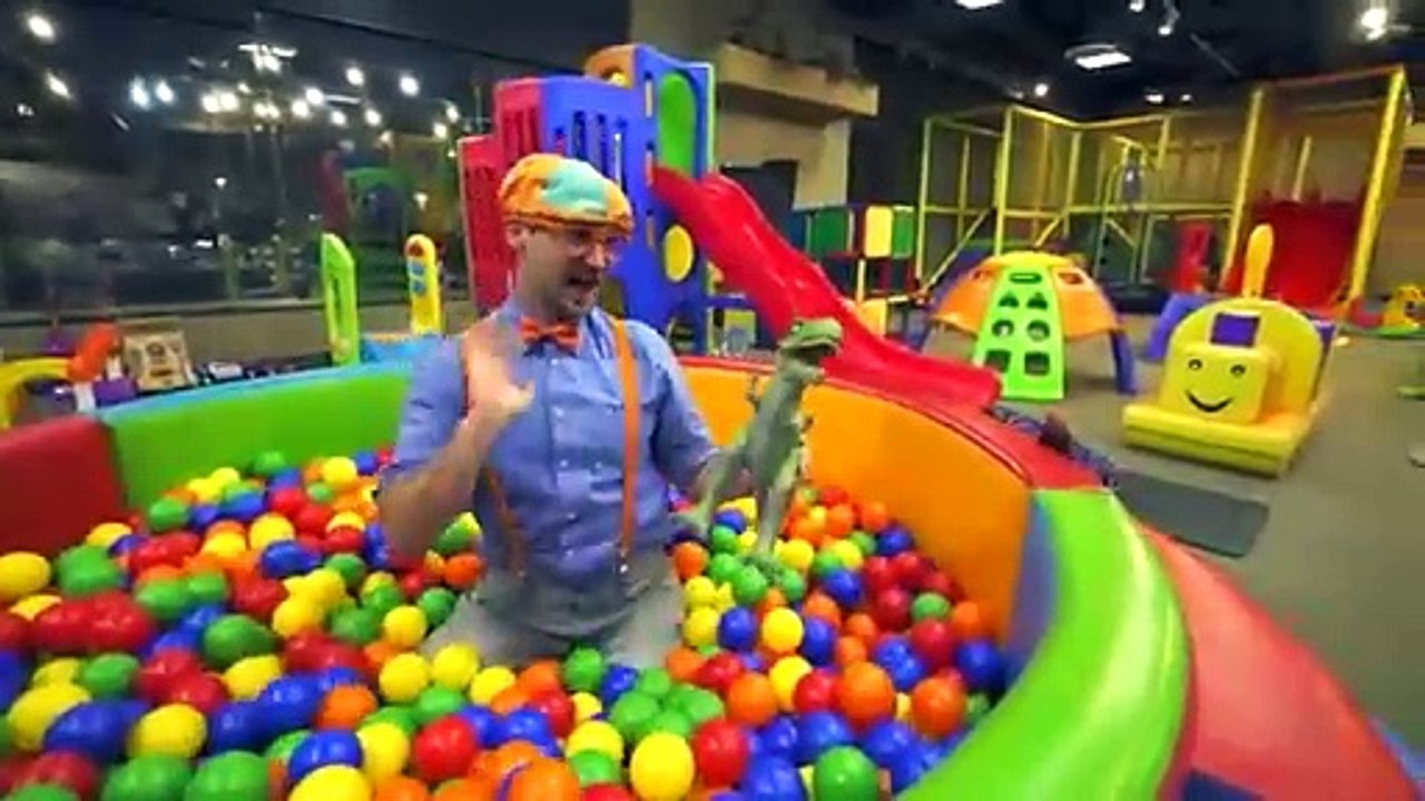 Fun Play Time With Blippi at The INDOOR PLAYGROUND! _ Learn & Explore _ Educational Videos for Kids