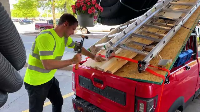 Worlds Smallest Truck vs Worlds Largest Truck #dailymotion #latest 3america #foryou #dailydose #foryou