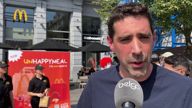 Unhappy Meal : pour Gaïa, Les poulets qui sont produits et vendus chez McDonald's proviennent des pires pratiques d'élevage