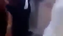 فضيحة فتاة محجبة في حفل زفافها