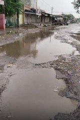 कई दिनों से परेशान हैं, सुन नहीं रही सरकार