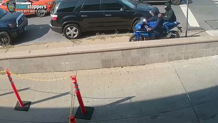 Man, 74, robbed at gunpoint by Bronx duo on motorcycle