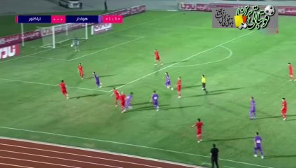 خلاصه بازی هوادار و تراکتور
