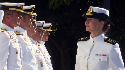 Las imágenes de la princesa Leonor en su ingreso en la Escuela Naval de Marín nervios, ilusión y sonrisas