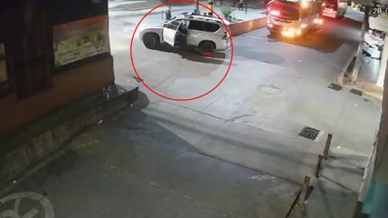 En video: Clan del Golfo se llevó a un sicario detenido por la Policía tras intento de homicidio en un bus