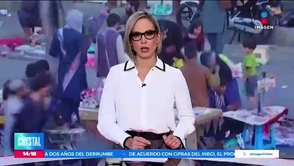 ¡Con cantos! Mujeres de Afganistán protestan ante las nuevas leyes