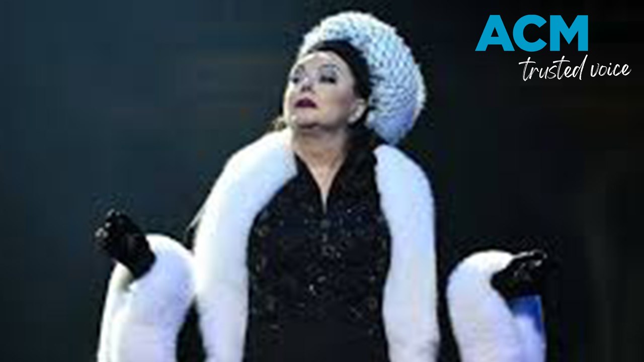 Sydney Opera House showcasing Hollywood's broken dreams