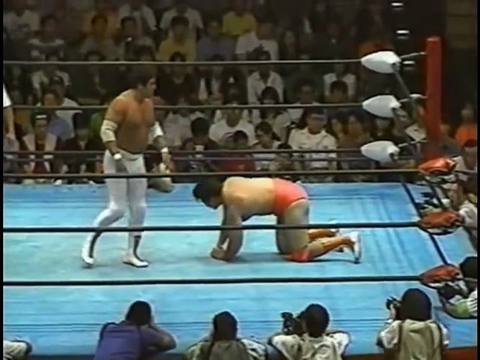 (8.18.1996) Kenta Kobashi vs. Tsuyoshi Kikuchi