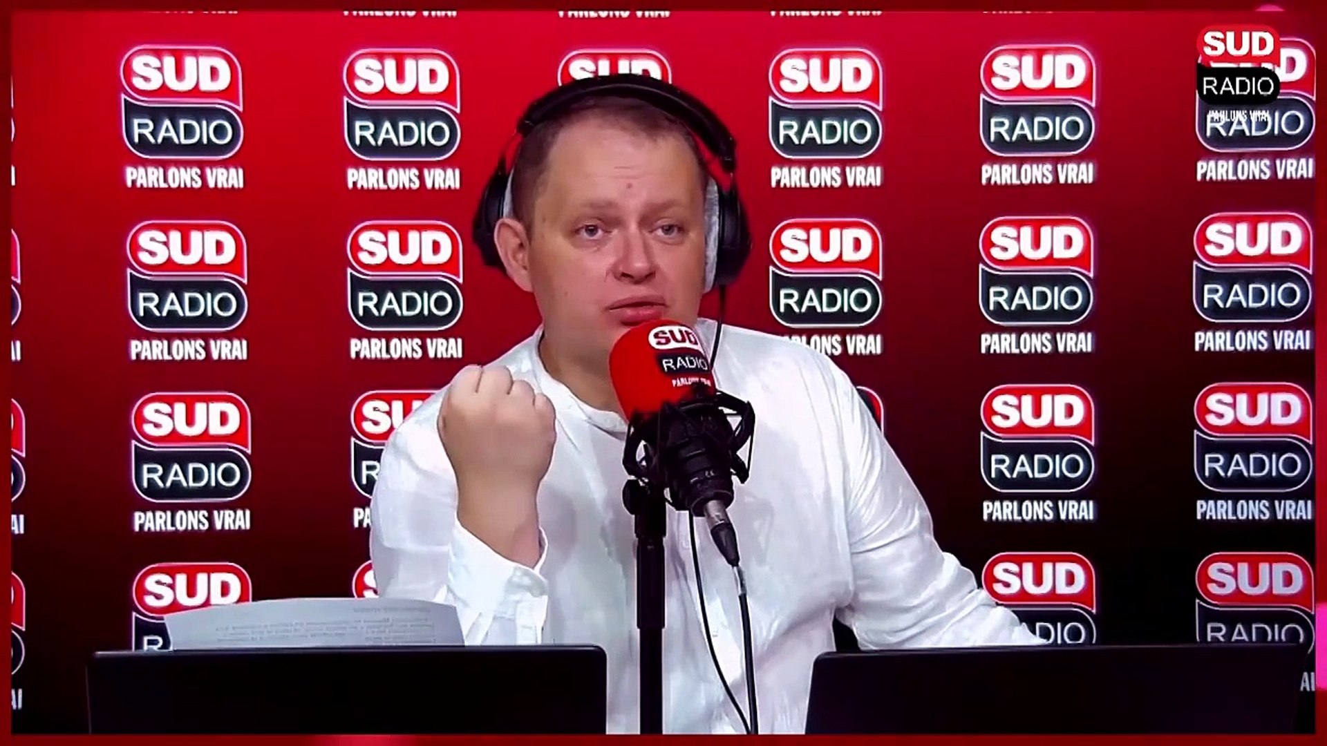 Faut-il fermer les plateformes comme Telegram ?