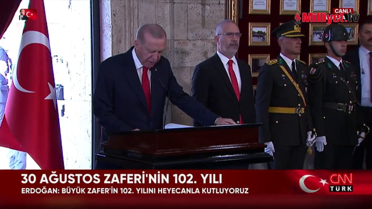 Devlet erkanı, 30 Ağustos Zafer Bayramı dolayısıyla Anıtkabir'i ziyaret etti