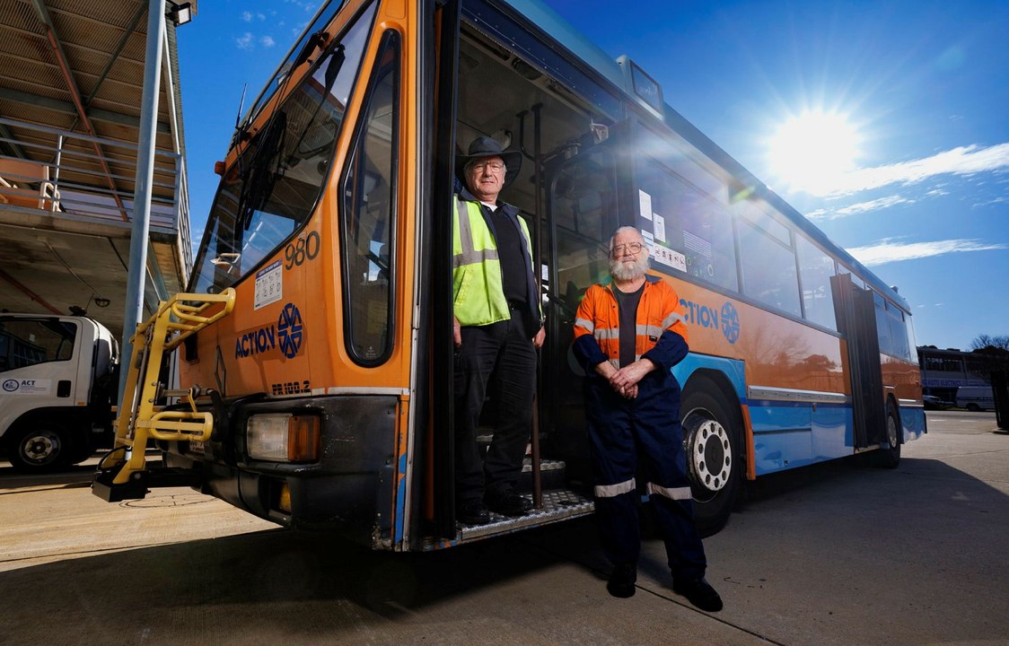 Last Renault bus service