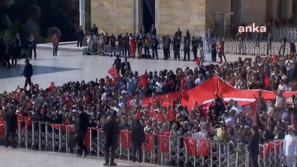 Anıtkabir'de yine Erdoğan sloganları