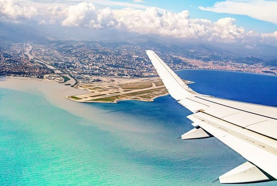 Accès facile, vue sur la mer : voici le meilleur aéroport de France (et le pire)