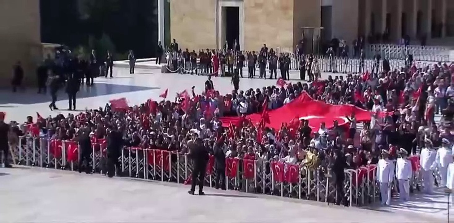 Anıtkabir'de 'Erdoğan' sloganları