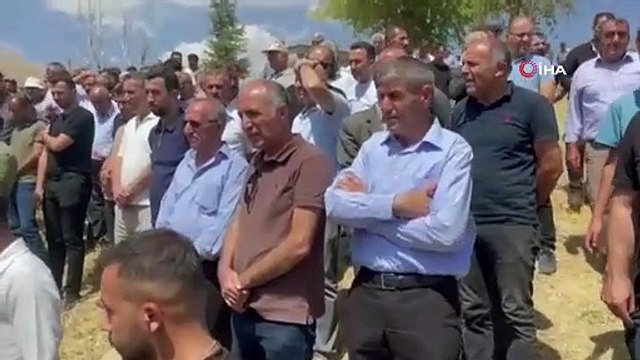 Hakkarili hemşire Orakçı, gözyaşları arasında toprağa verildi