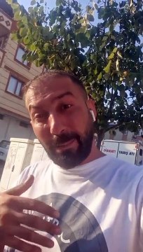 Burhan Keleş, vatandaşlara küfürler savurduğu açıklamasına gelen tepkilere de hakaretle yanıt verdi