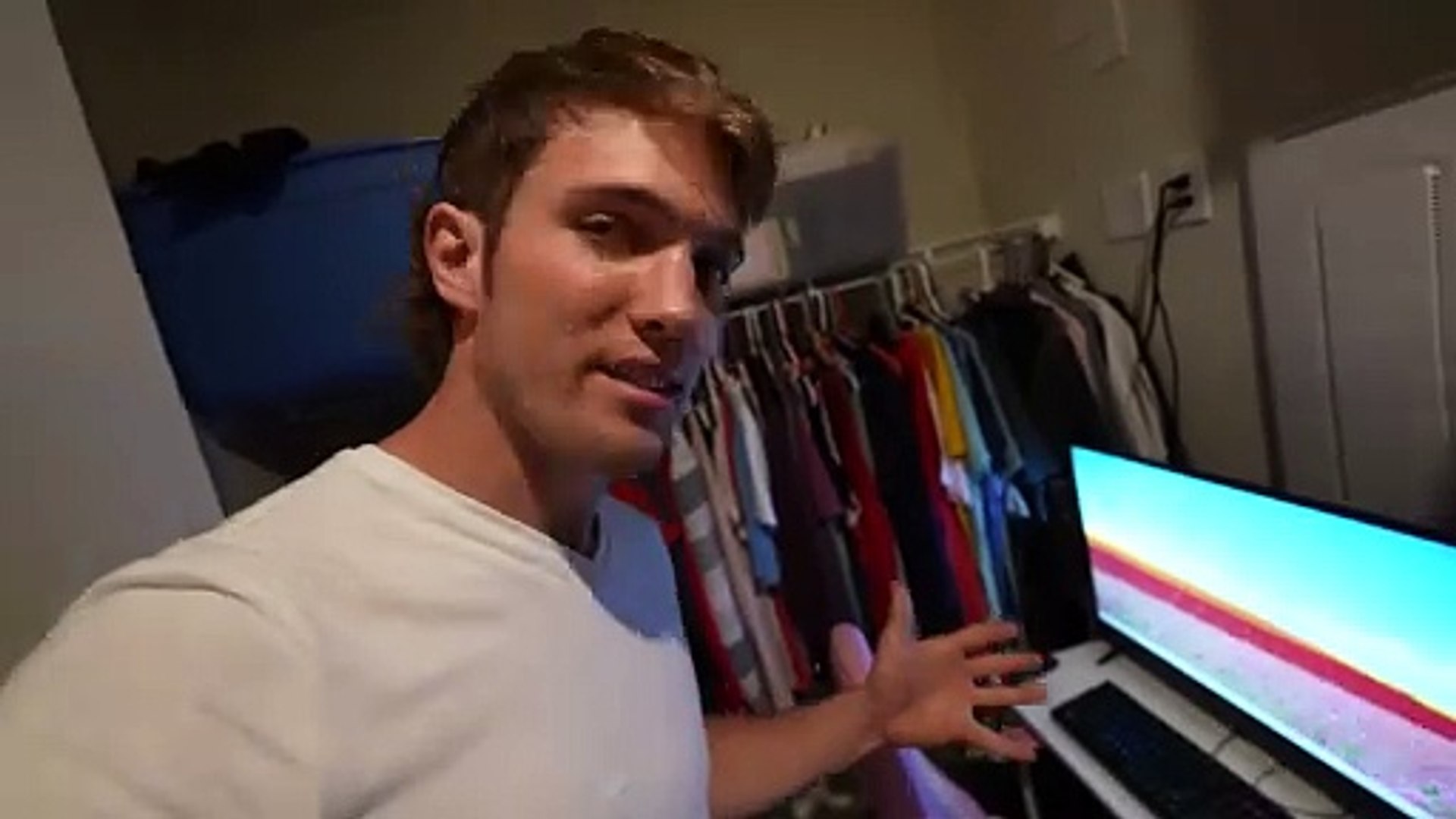 ⁣I built a HIDDEN gaming room in my closet
