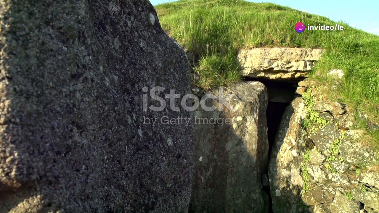 Découverte d'un sanctuaire préhistorique en Italie! #PREHISTOIRE#ITALIE#ARCHEOLOGIE
