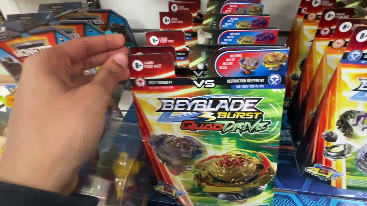 Plaza Misiones vlog 2 | Beyblade Zenin