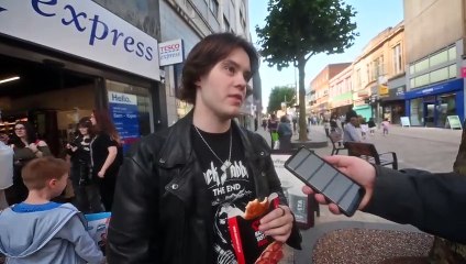 We take to Wolverhampton streets to find out what are peoples choice foods to eat.